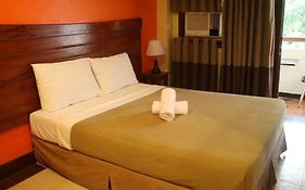 Candon Hotel